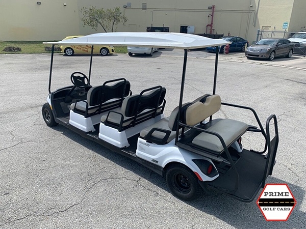 White 8 Passenger Classic Yamaha Golf Cart affordable golf cart rental, golf cart rent on top of the world